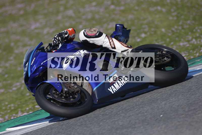 /Archiv-2024/02 29.01.-02.02.2024 Moto Center Thun Jerez/Gruppe gelb-yellow/backside